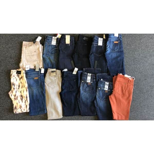 Assortiment de jeans pour homme Joes Jeans 30 pièces.