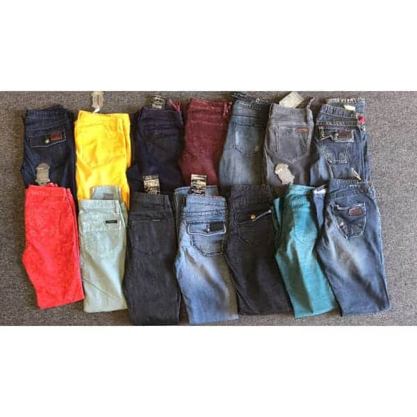 Assortiment de jeans en denim pour femmes Stitches 15 pièces.