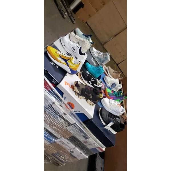 Sneakers en gros, palettes mixtes, 100 paires