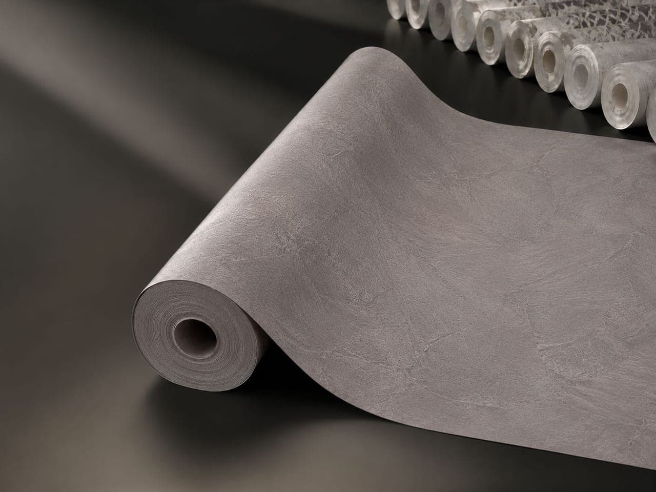 65,000 Rolls European Wallpaper Available – Wholesale Stocklot