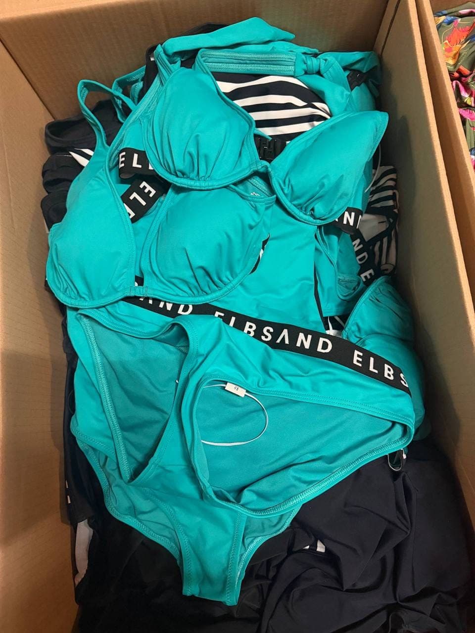 NEW ARRIVAL — SWIMWEAR STOCK (FULL SETS) FROM GERMAN MARKETPLACES