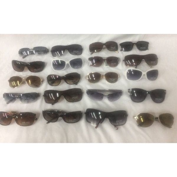 Nine West Großhandels-Sonnenbrillen-Sortiment 10pcs.