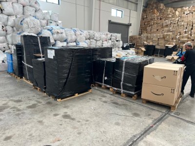 Mix Amazon Pallets From Europe