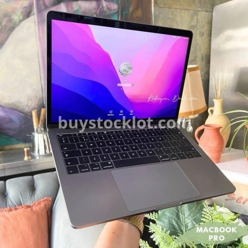 MACBOOK PRO Laptop Wholesale available